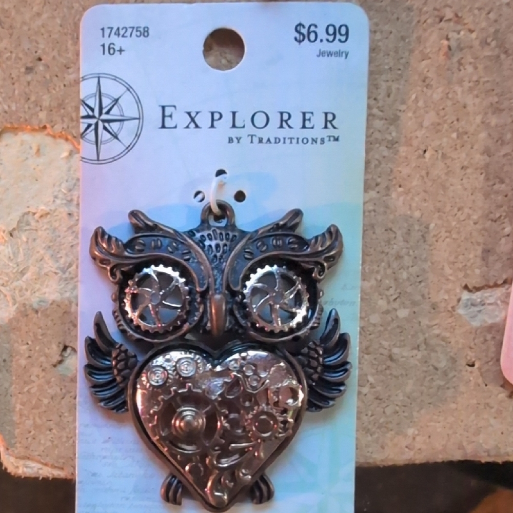 Owl Pendant Necklace - Silver